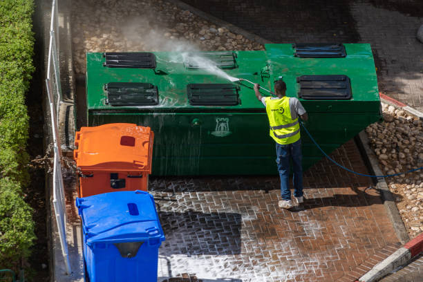 Why Choose Our Certified Pressure Washing Experts for Your Project Needs in Edmonds, WA?